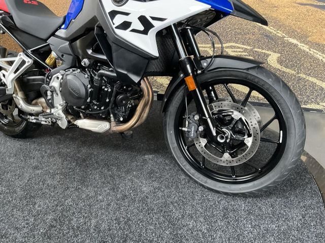 bmw - f-800-gs