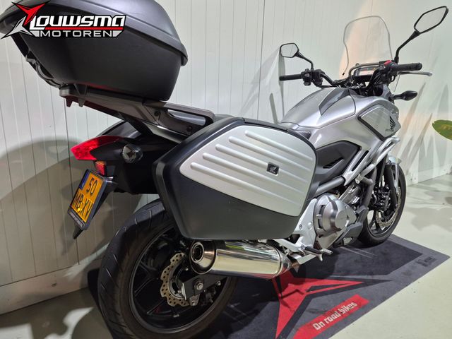 honda - nc-700-x-dct