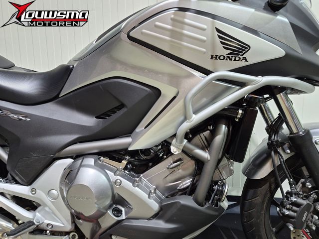 honda - nc-700-x-dct