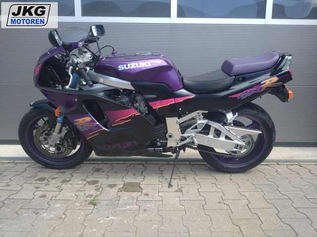 suzuki - gsx-r-750-w