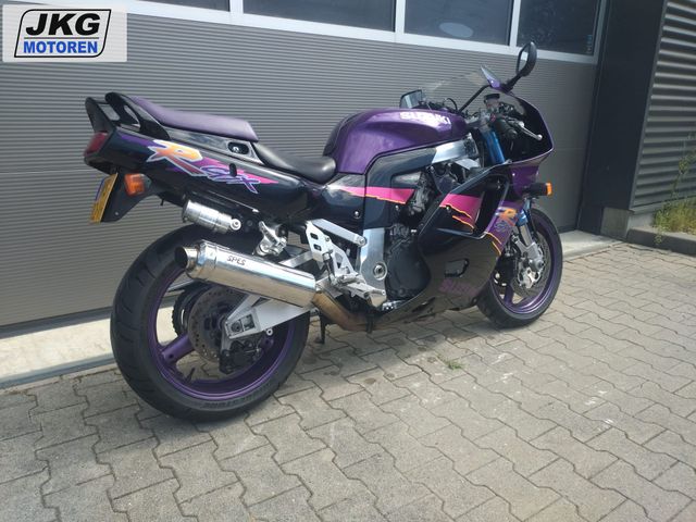 suzuki - gsx-r-750-w