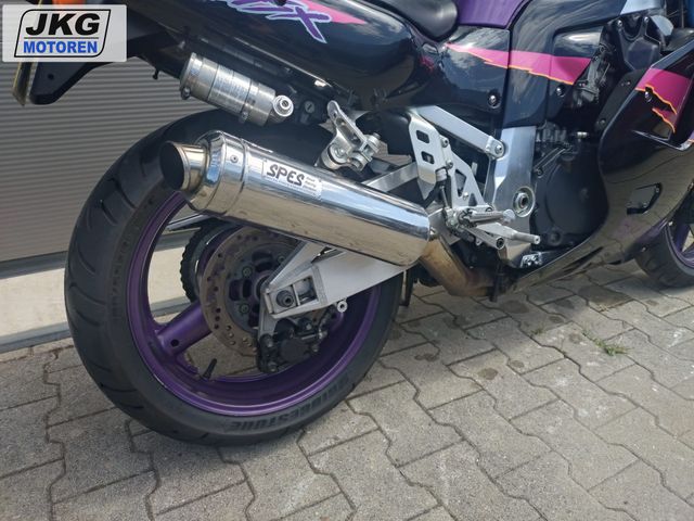 suzuki - gsx-r-750-w
