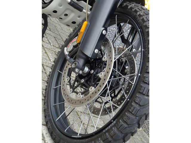 triumph - scrambler-1200-xe