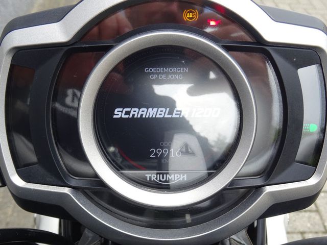 triumph - scrambler-1200-xe