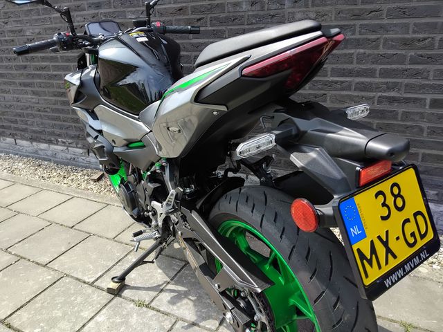 kawasaki - z500-se