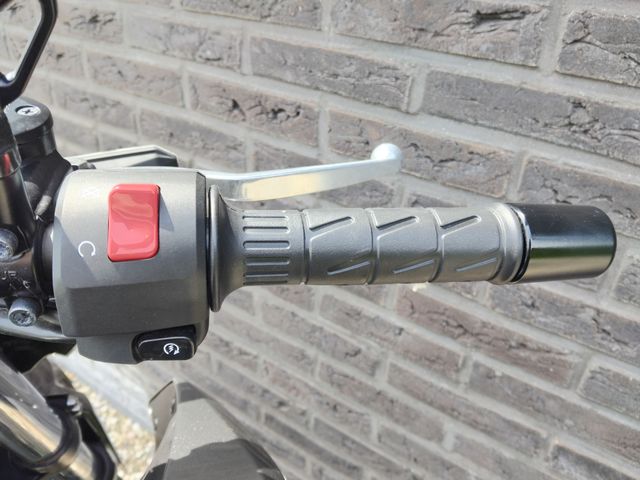 kawasaki - z500-se