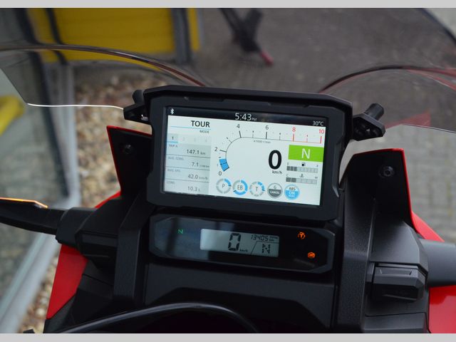 honda - crf-1100-l-africa-twin-dct