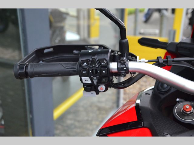 honda - crf-1100-l-africa-twin-dct
