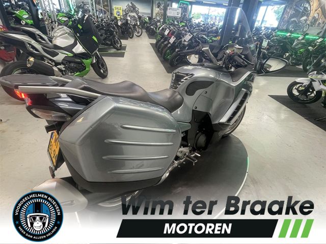 kawasaki - gtr-1400