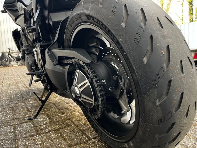 honda - cb-1000-r-black-edition