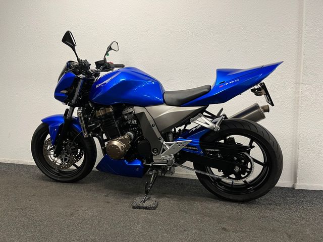kawasaki - z-750