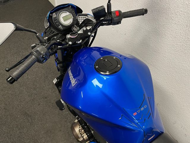 kawasaki - z-750