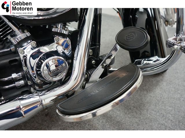 harley-davidson - heritage-softail-classic-flstc