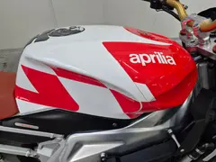 Aprilia Tuono 1000 R 2008 occasion – foto 9 van 21