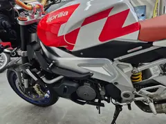 Aprilia Tuono 1000 R 2008 occasion – foto 17 van 21