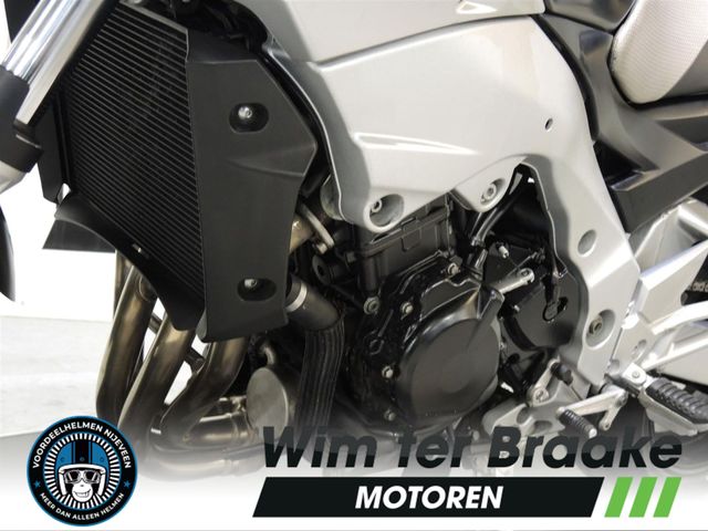 suzuki - gsr-600