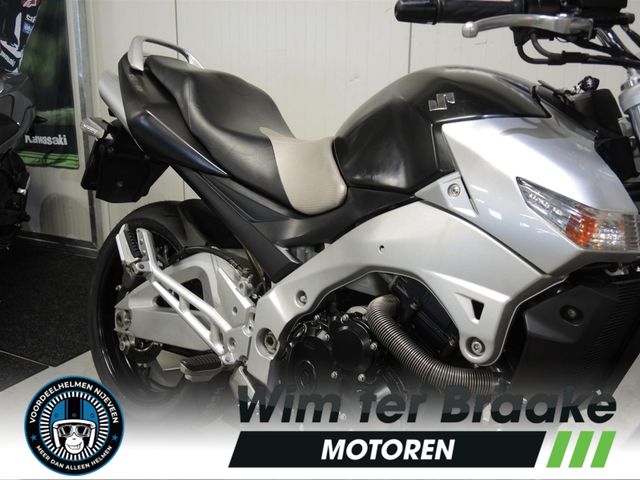 suzuki - gsr-600
