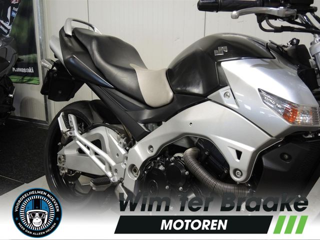 suzuki - gsr-600