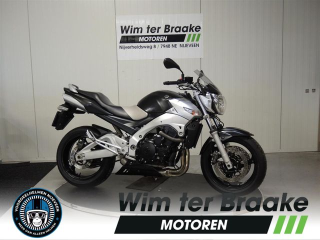 suzuki - gsr-600