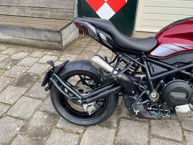 benelli - 752-s