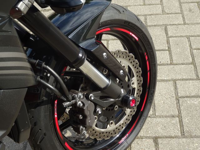 kawasaki - z-800-abs