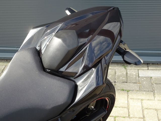 kawasaki - z-800-abs