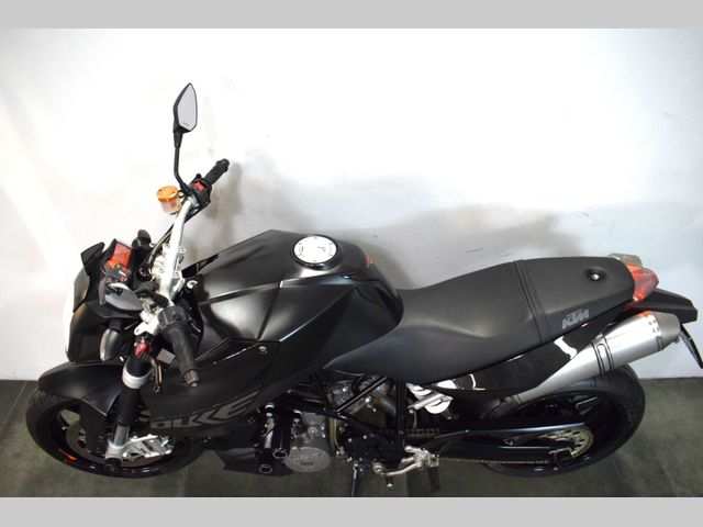 ktm - 990-super-duke