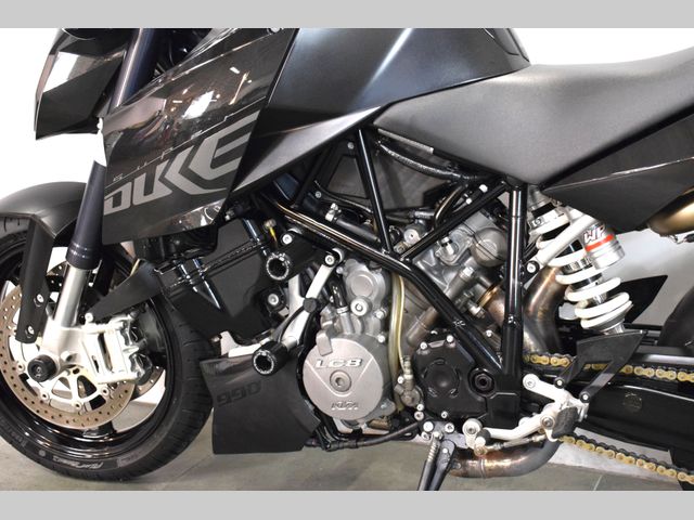 ktm - 990-super-duke