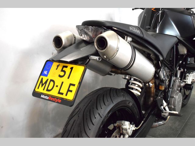 ktm - 990-super-duke