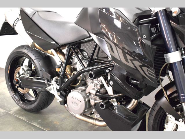 ktm - 990-super-duke