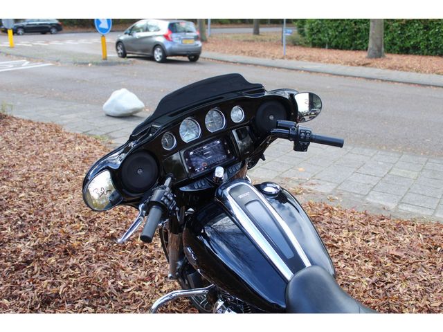 harley-davidson - street-glide-flhx
