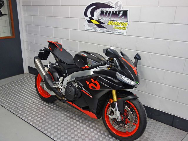 aprilia - rsv-4-r