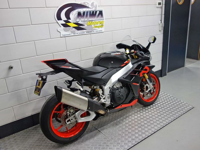 aprilia - rsv-4-r