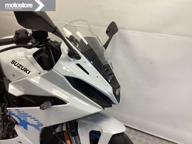 suzuki - gsx-8r