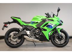 KAWASAKI NINJA 650