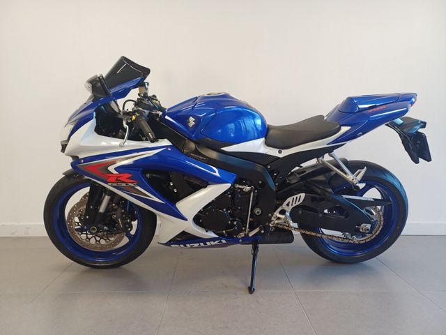 suzuki - gsx-r-750