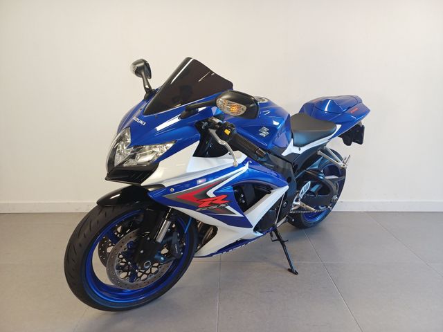 suzuki - gsx-r-750