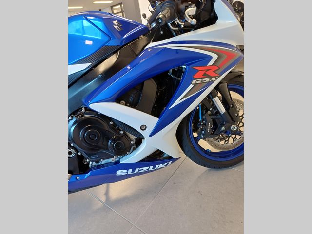 suzuki - gsx-r-750
