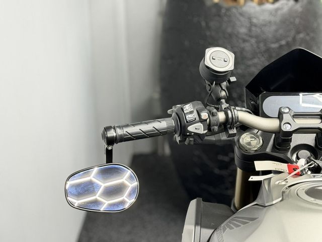 honda - cb-650-r-neo-sports-cafe