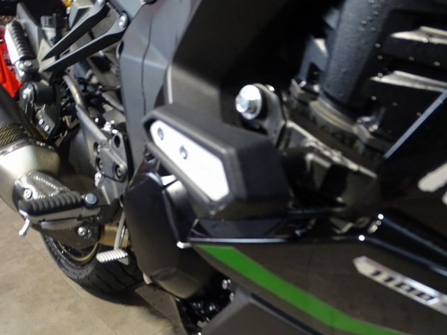 kawasaki - ninja-1100-sx-se