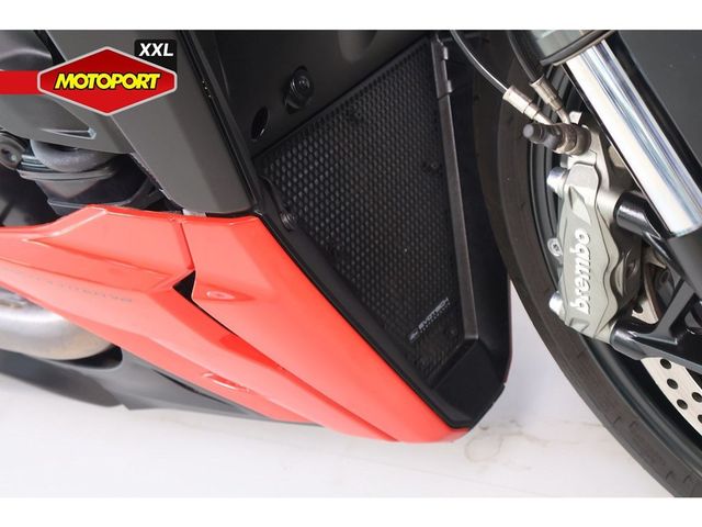 ducati - streetfighter-v2