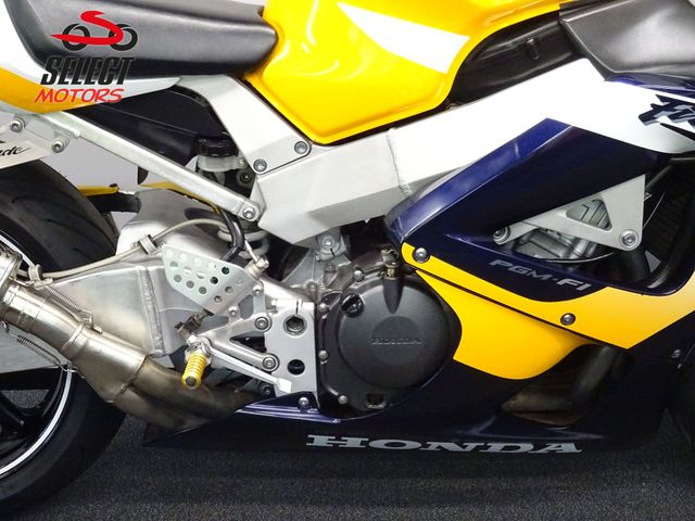 honda - cbr-900-rr-fireblade