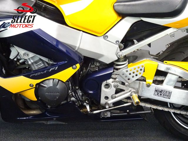 honda - cbr-900-rr-fireblade
