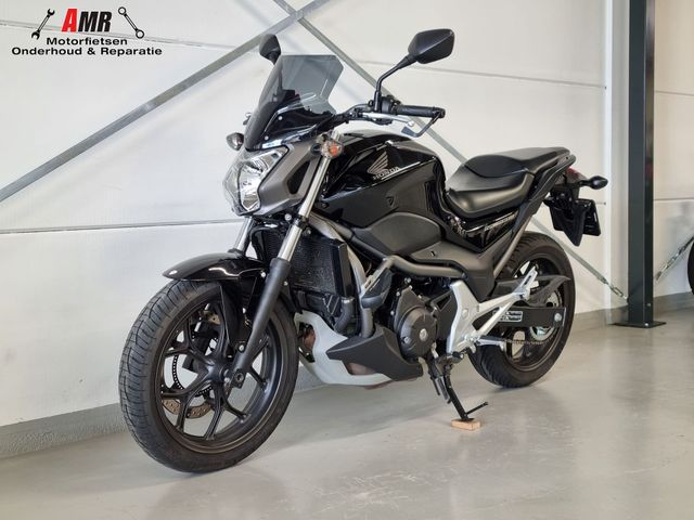 honda - nc-700-s-c-abs