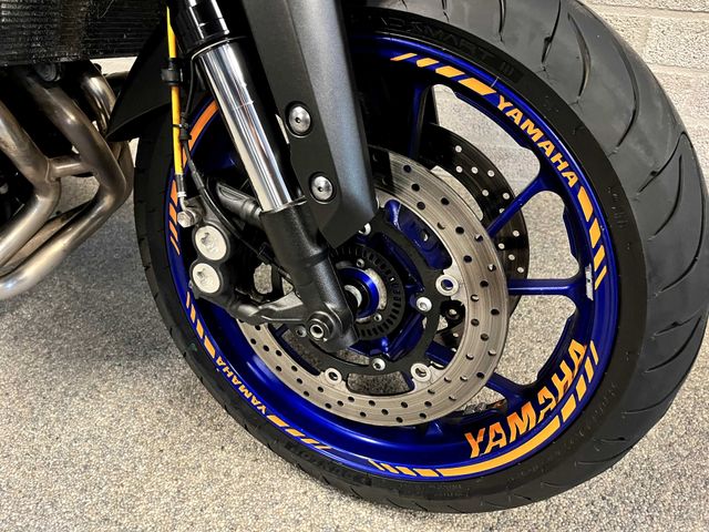 yamaha - mt-09-abs