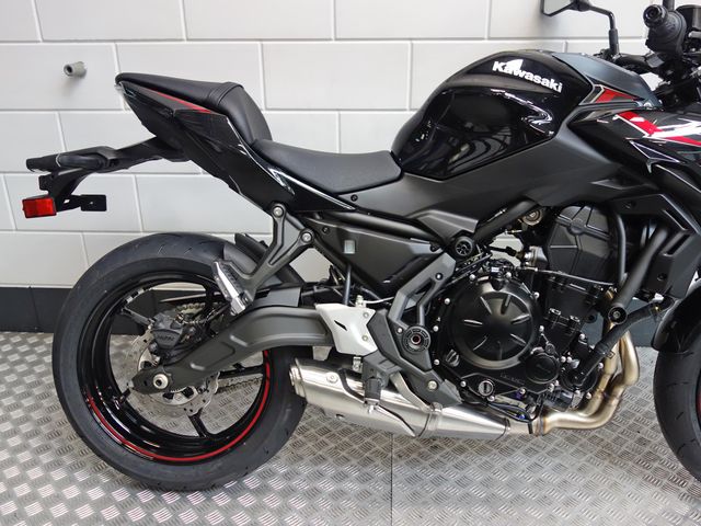 kawasaki - z650