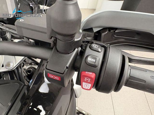 bmw - r-1300-gs