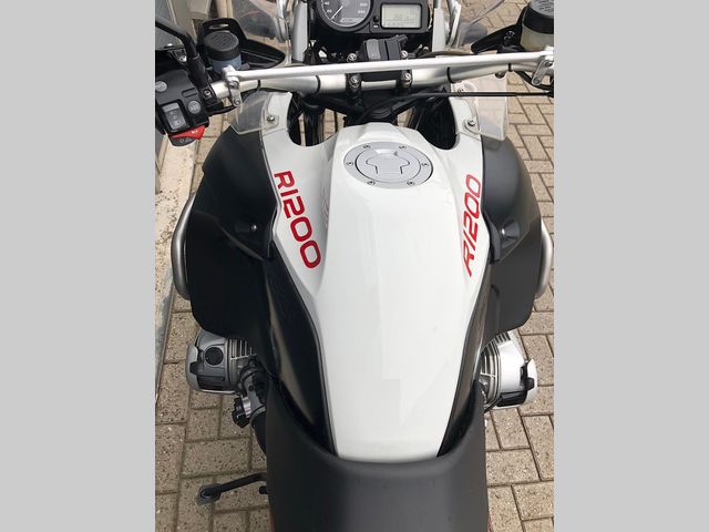 bmw - r-1200-gs-adventure