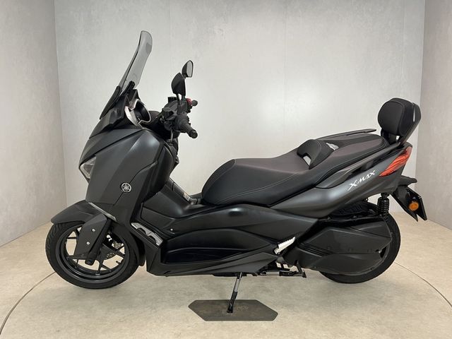 yamaha - x-max-300-abs