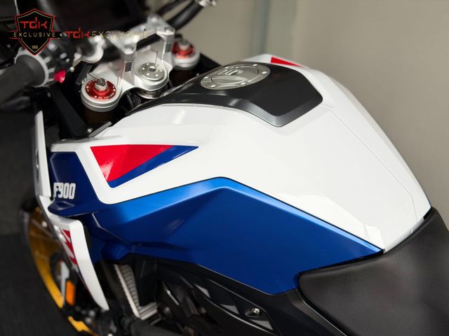 bmw - f-900-gs